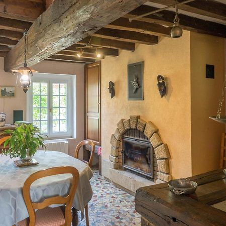 Chantilly ,Petit Dejeuner Et Table D'Hotes Possible Noyers  Luaran gambar